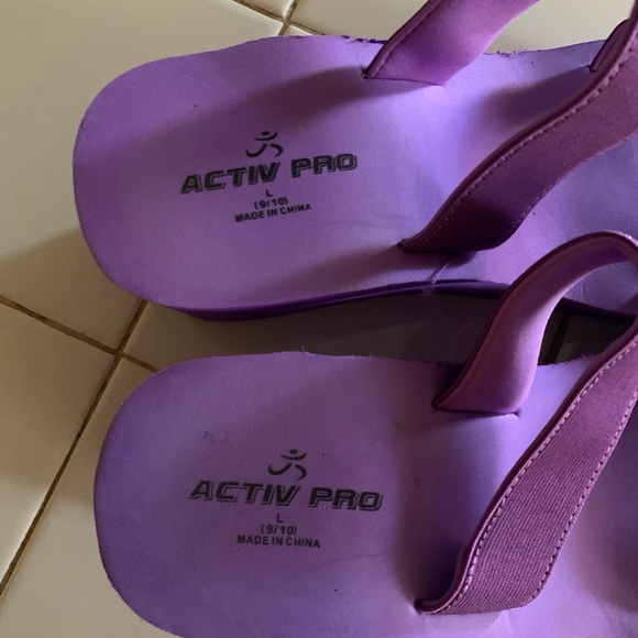 SOLD - Picture 4 of 10